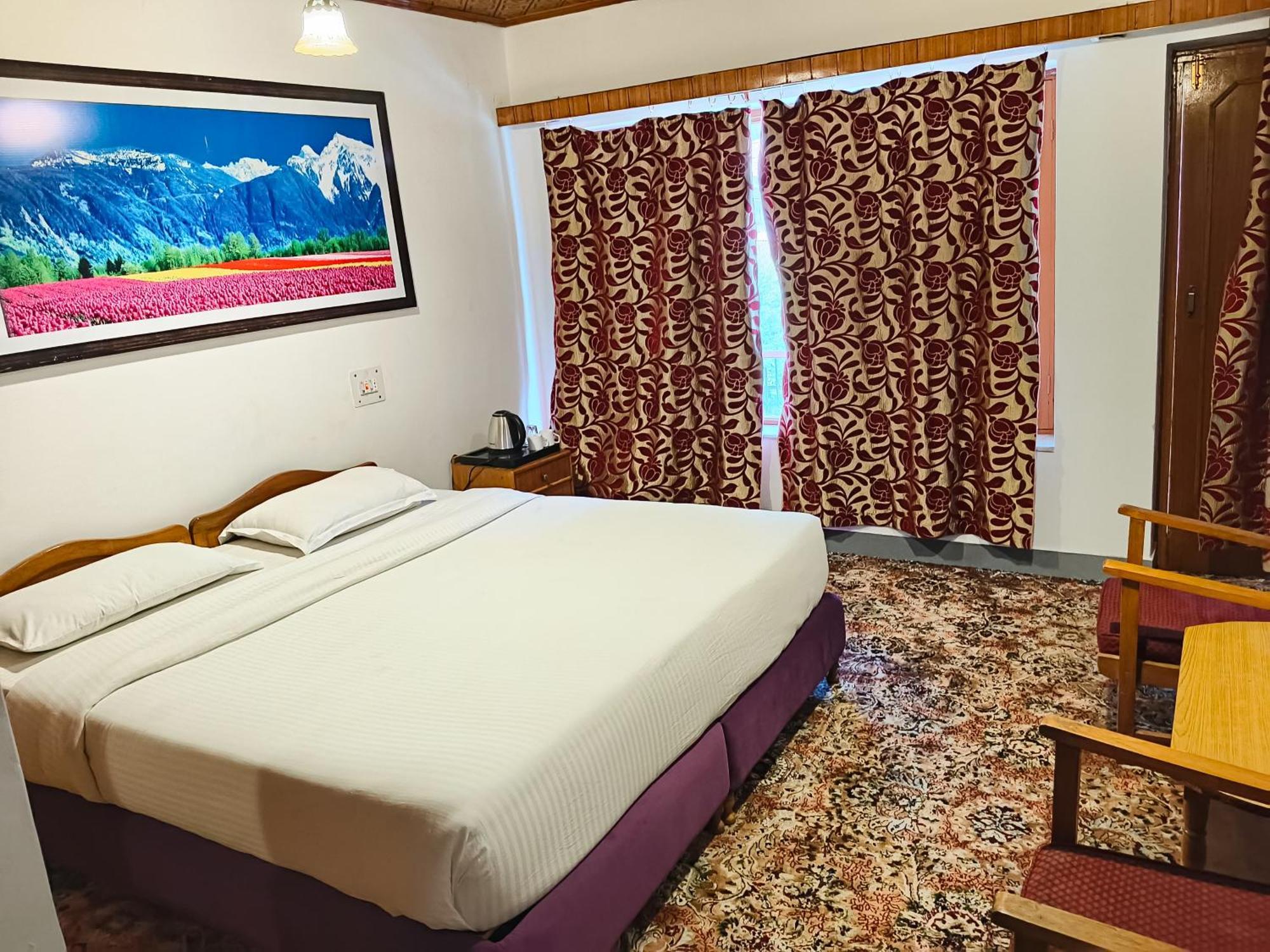 Hotel Season Palace Srīnagar Kültér fotó