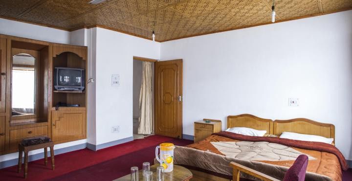 Hotel Season Palace Srīnagar Kültér fotó